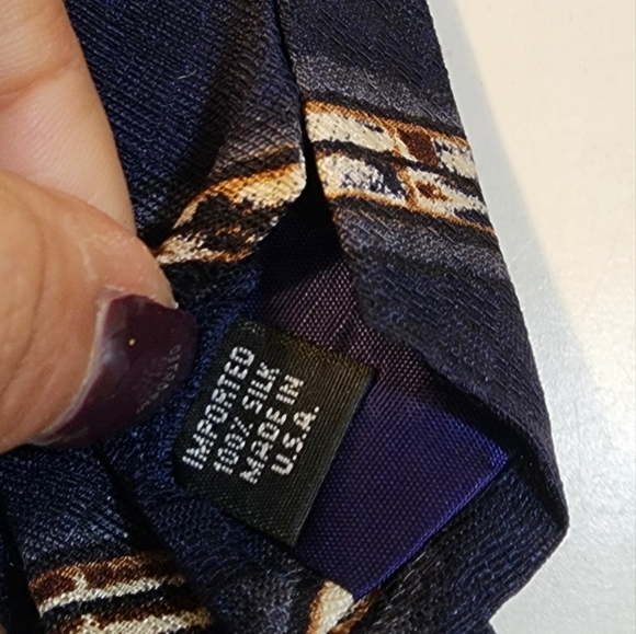 Perry Elis Men's Elegant Navy Blue Silk Striped Tie - Picture 3 of 6